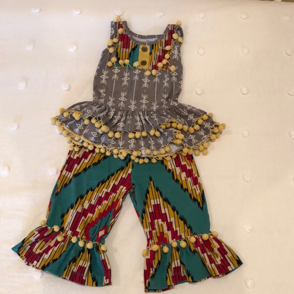 Mustard pie outfit with Pom Pom detail